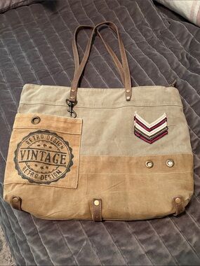 Myra Bag Vintage Retro Design Canvas Tote Bag